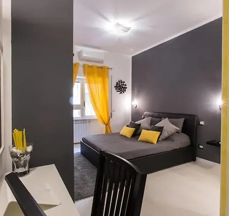 Le Coq Suites Rome