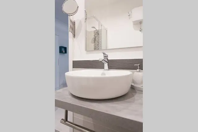 Le Coq Bed & Breakfast Roma