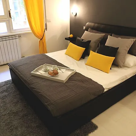 Le Coq Bed and Breakfast 3*